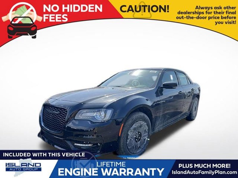 Certified 2023 Chrysler 300 Touring L w/ Popular Equipment Group image 1