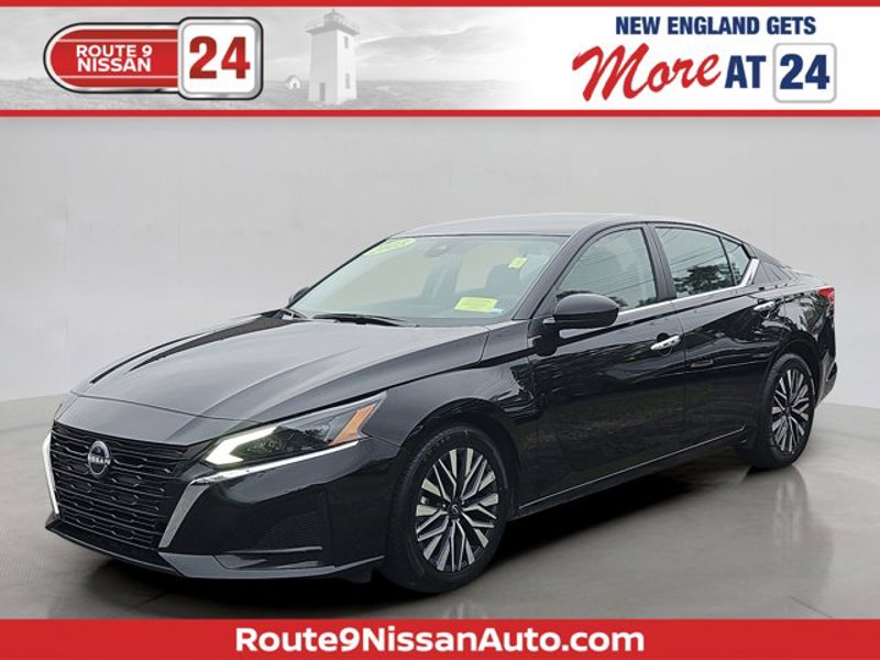 Certified 2023 Nissan Altima 2.5 SV image 1