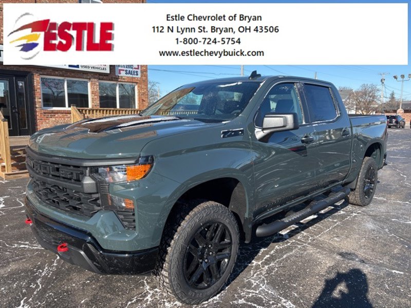New 2025 Chevrolet Silverado 1500 Custom Trail Boss w/ LPO, Dark Essentials Package image 1