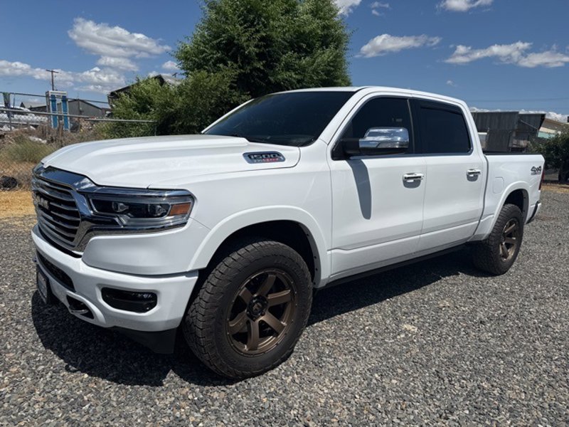 Used 2022 RAM 1500 Limited image 1