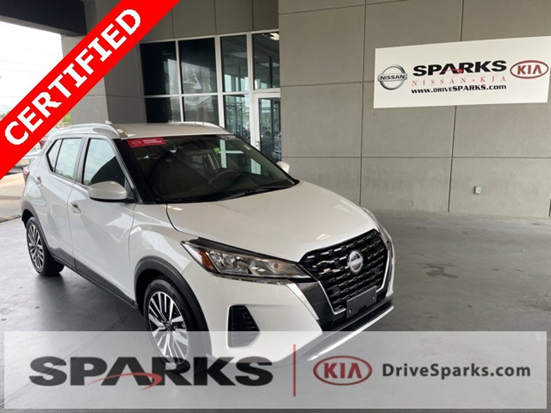 Certified 2023 Nissan Kicks SV image 1