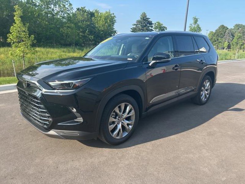 Certified 2024 Toyota Grand Highlander Limited image 1
