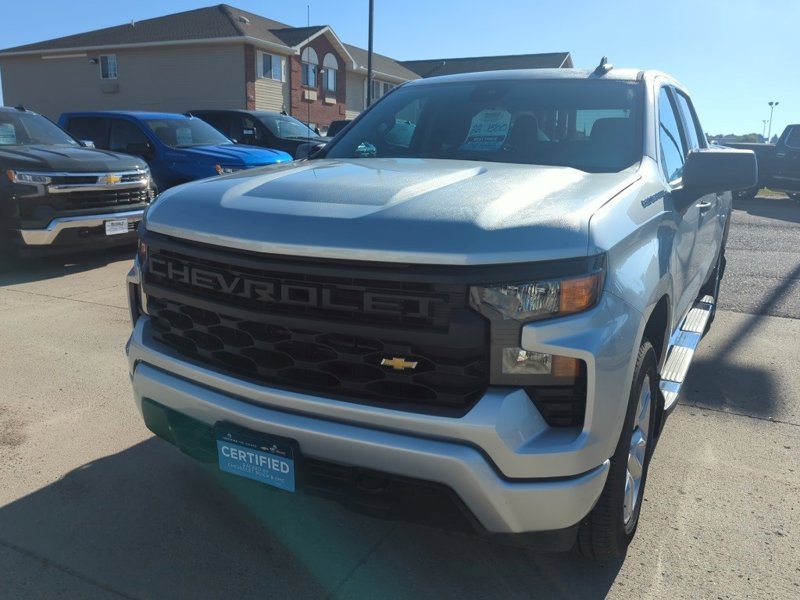 Certified 2022 Chevrolet Silverado 1500 Custom image 1