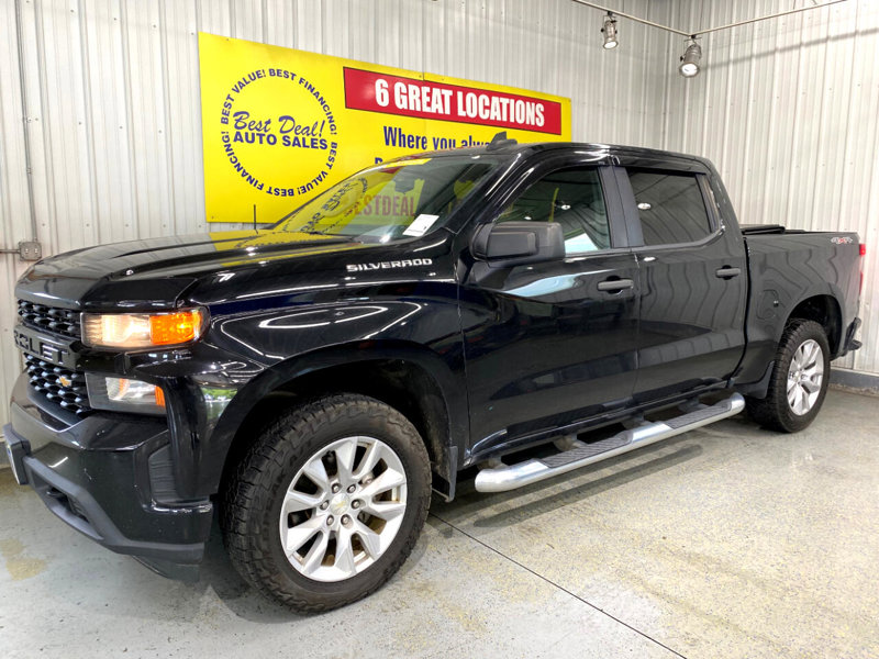 Used 2020 Chevrolet Silverado 1500 Custom w/ Custom Value Package image 1
