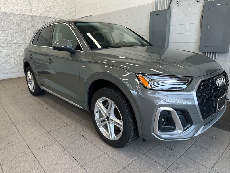 Certified 2024 Audi Q5 e Premium Plus w/ Premium Plus Package image 1