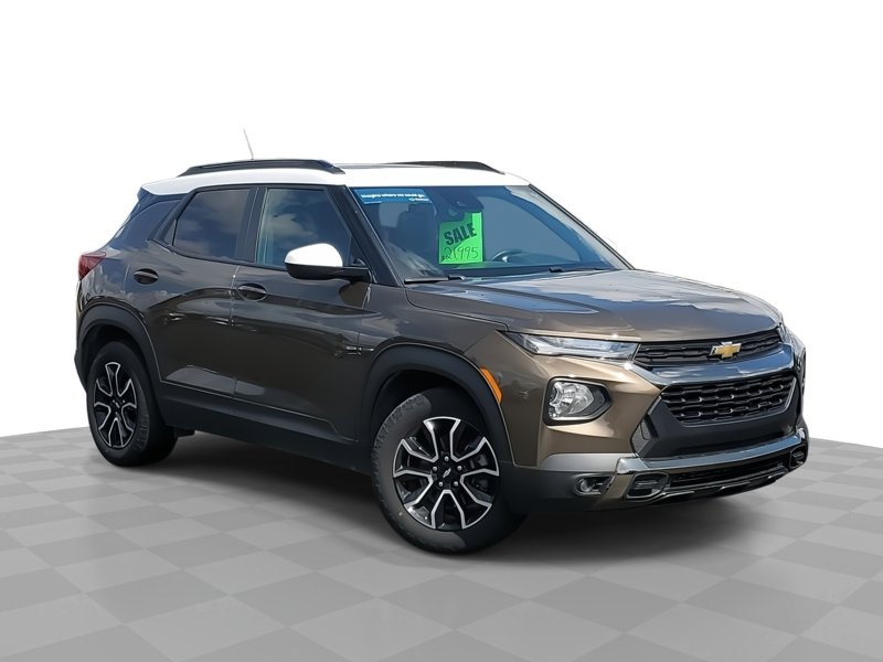 Certified 2022 Chevrolet TrailBlazer ACTIV w/ Sun and Liftgate Package image 1