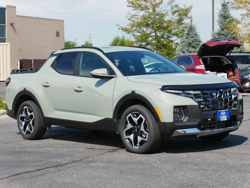Certified 2024 Hyundai Santa Cruz Limited image 1