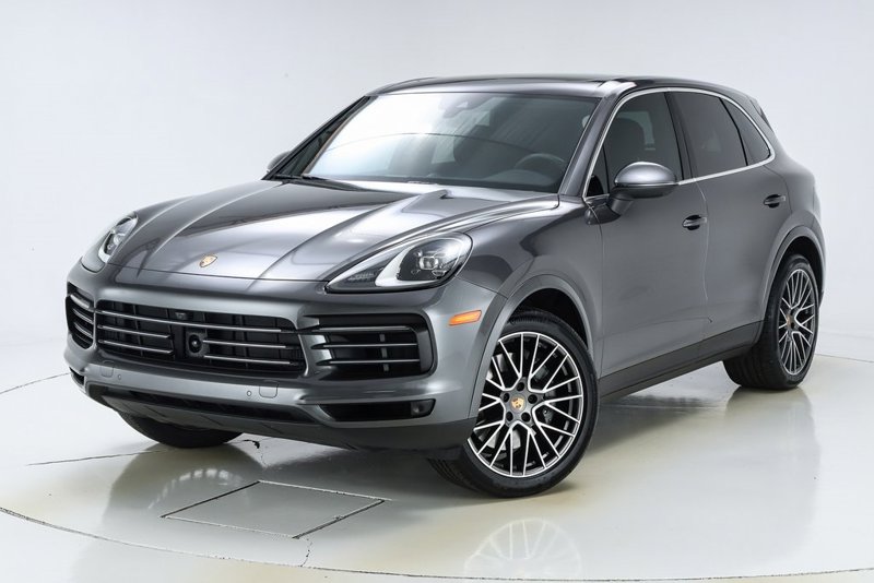 Certified 2022 Porsche Cayenne S image 1