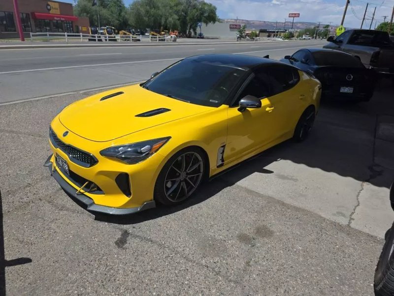 Used 2018 Kia Stinger GT image 1