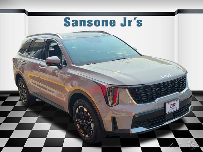 Certified 2024 Kia Sorento S w/ Panoramic Sunroof Package image 1