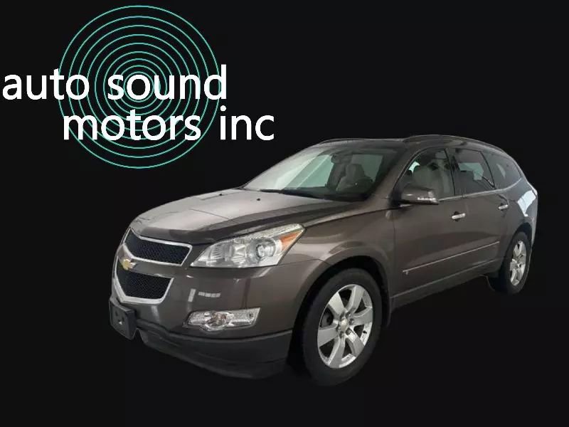 Used 2009 Chevrolet Traverse LTZ image 1