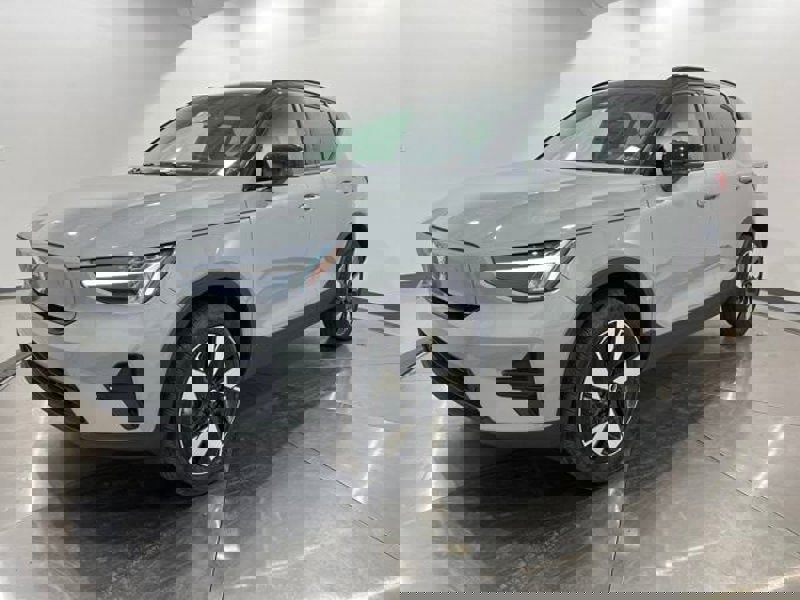 Certified 2024 Volvo XC40 Recharge Core w/ Protection Package Premier image 1