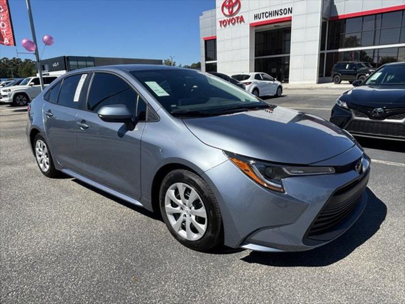 Certified 2024 Toyota Corolla LE image 1