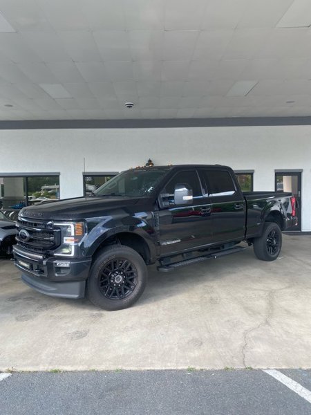 Used 2021 Ford F250 Lariat image 1