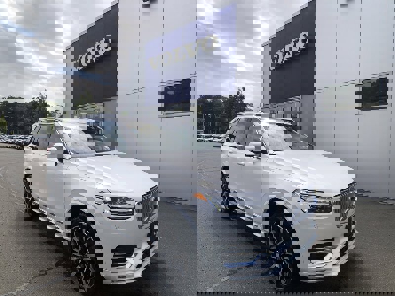 Certified 2024 Volvo XC90 B6 Plus w/ Protection Package Premier image 1