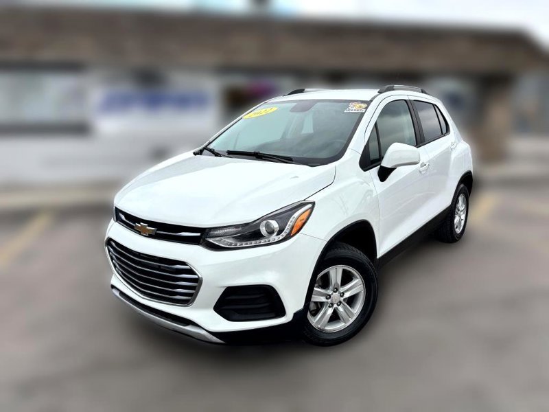 Used 2022 Chevrolet Trax LT w/ LT Convenience Package image 1