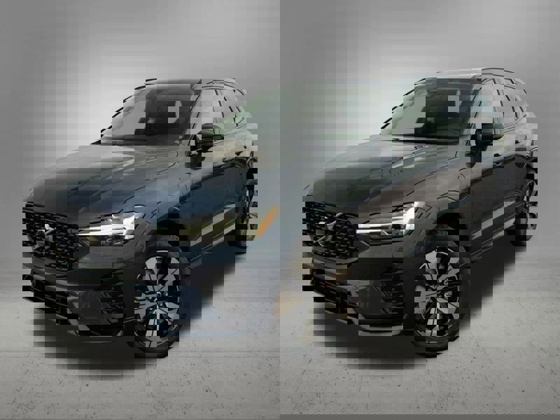 Certified 2025 Volvo XC60 T8 Plus w/ Protection Package Premier image 1