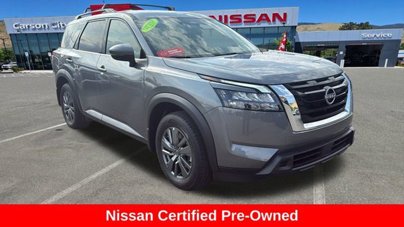 Certified 2025 Nissan Pathfinder SV image 1