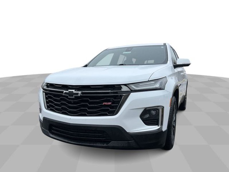 Certified 2022 Chevrolet Traverse RS w/ LPO, Floor Liner Package image 1