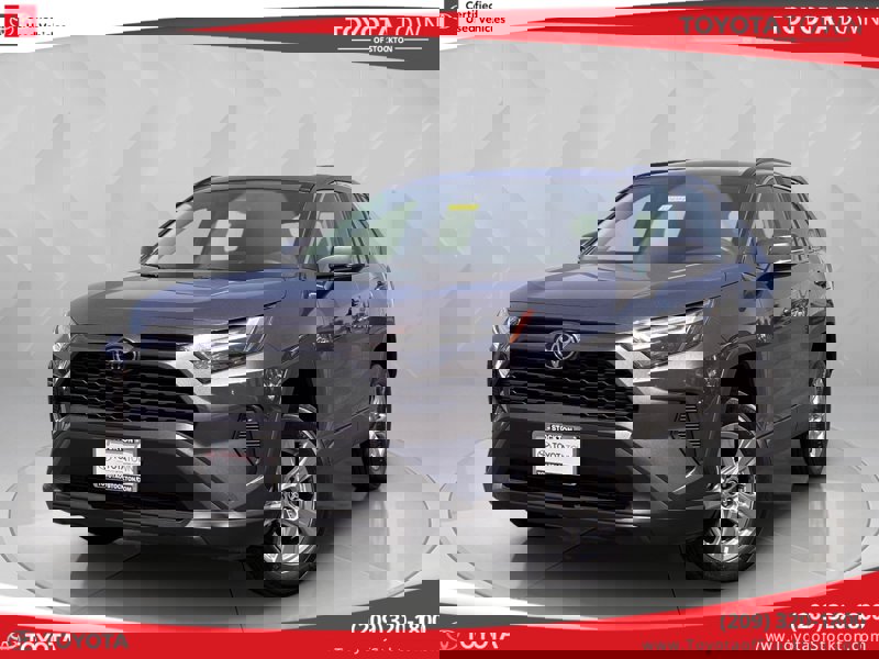 Certified 2024 Toyota RAV4 XLE image 1