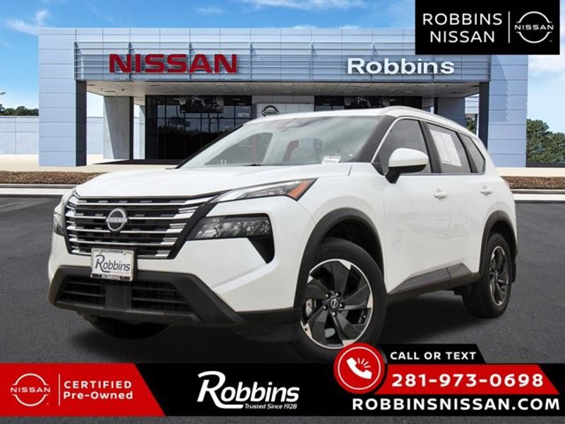 Certified 2025 Nissan Rogue SV image 1