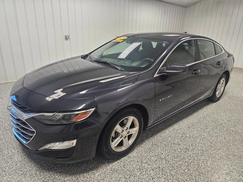 Used 2023 Chevrolet Malibu LT image 1