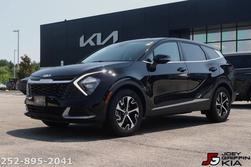 Certified 2023 Kia Sportage EX image 1