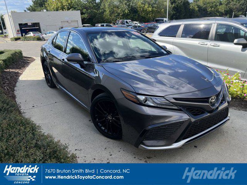 Certified 2022 Toyota Camry XSE image 1