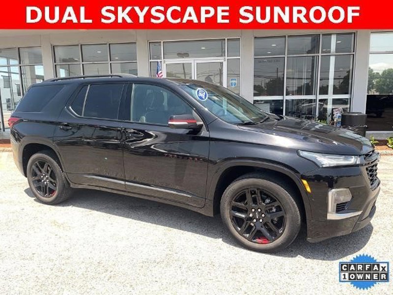 Certified 2023 Chevrolet Traverse Premier w/ Redline Edition image 1