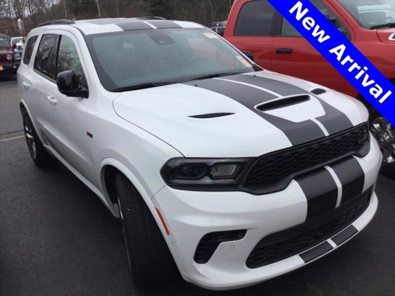 Certified 2024 Dodge Durango R/T w/ Tow 'N Go Package image 1