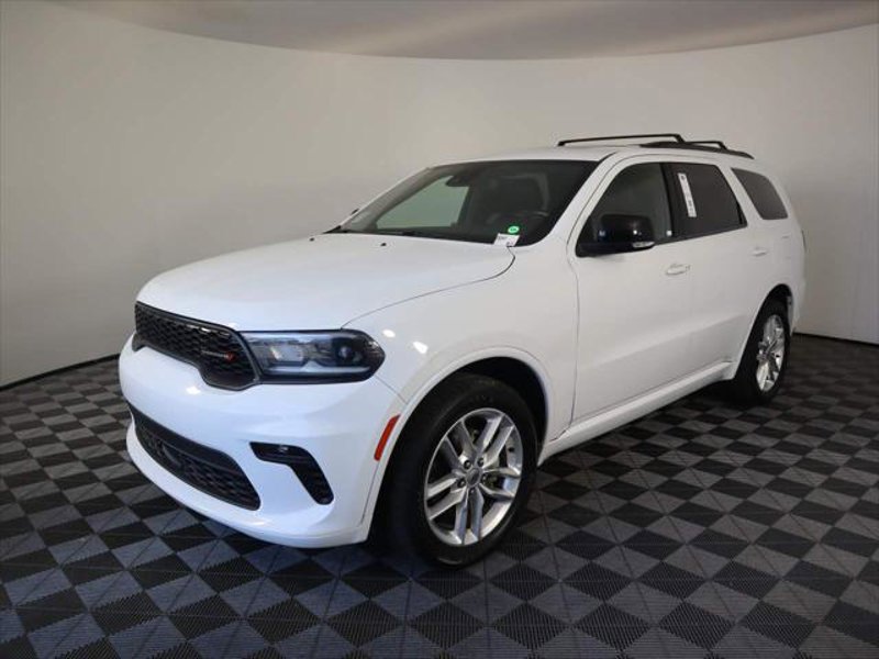 Certified 2023 Dodge Durango GT image 1