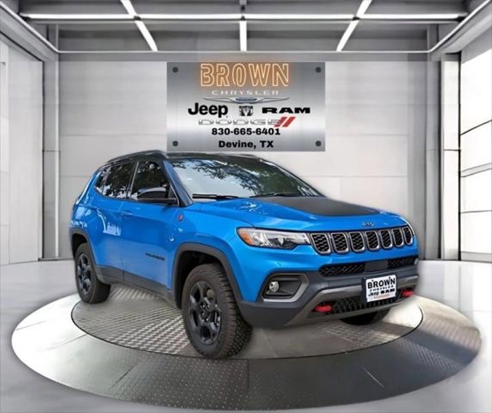 Certified 2024 Jeep Compass Trailhawk image 1