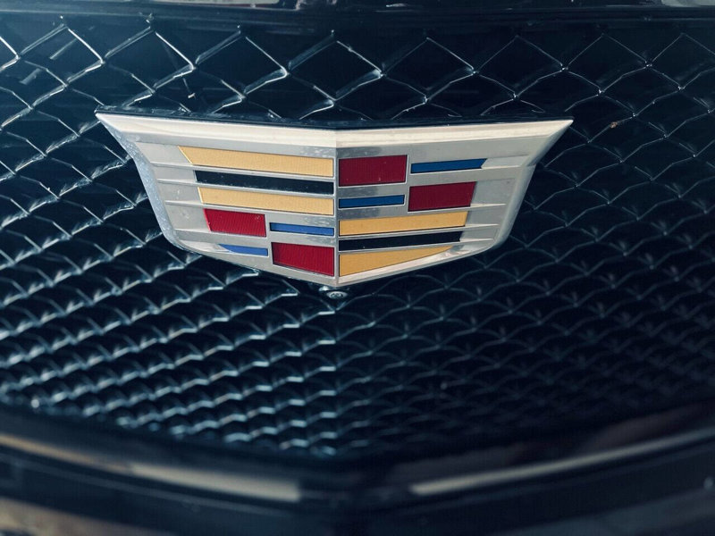 Used 2022 Cadillac Escalade Sport Platinum image 1