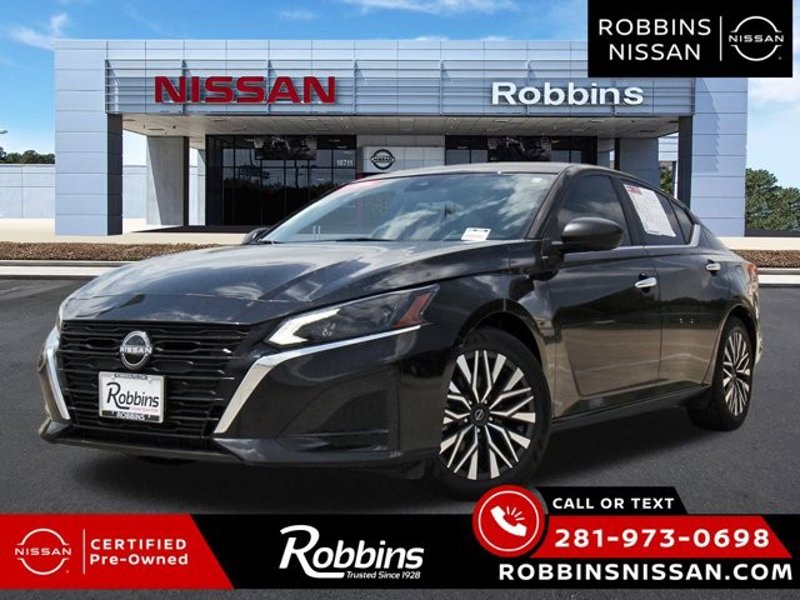 Certified 2024 Nissan Altima 2.5 SV image 1