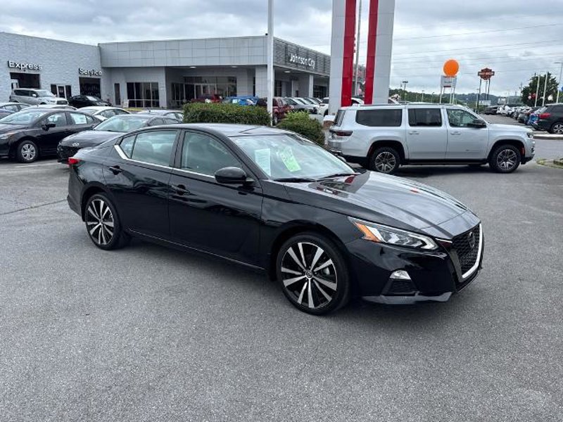 Certified 2021 Nissan Altima 2.5 SR image 1