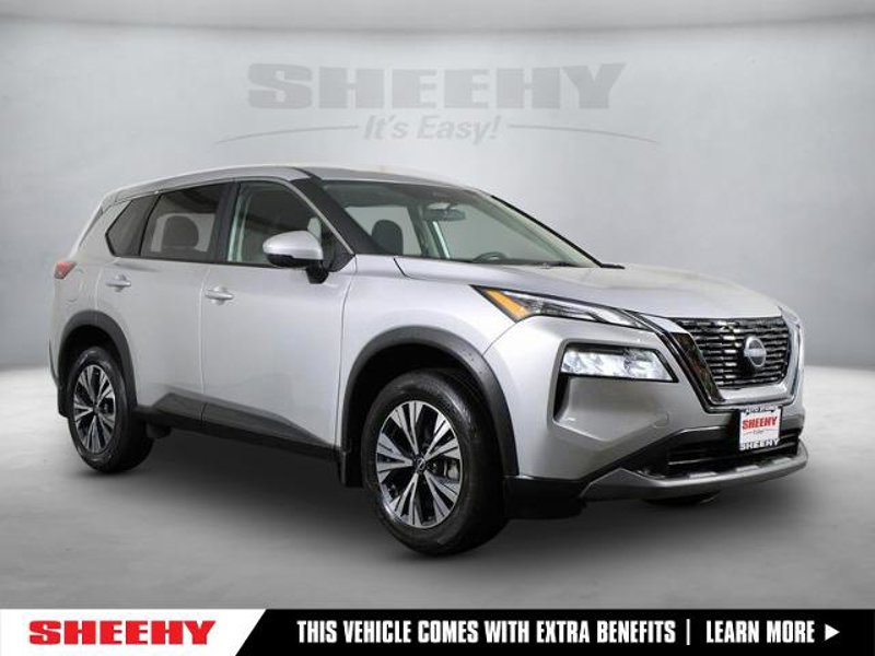 Certified 2022 Nissan Rogue SV image 1