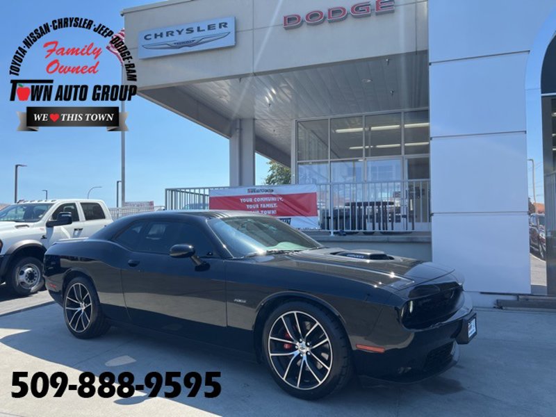 Certified 2018 Dodge Challenger R/T image 1