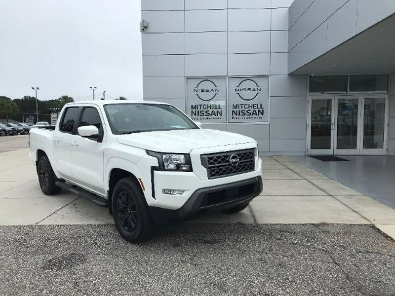 Certified 2024 Nissan Frontier SV w/ SV Convenience Package image 1
