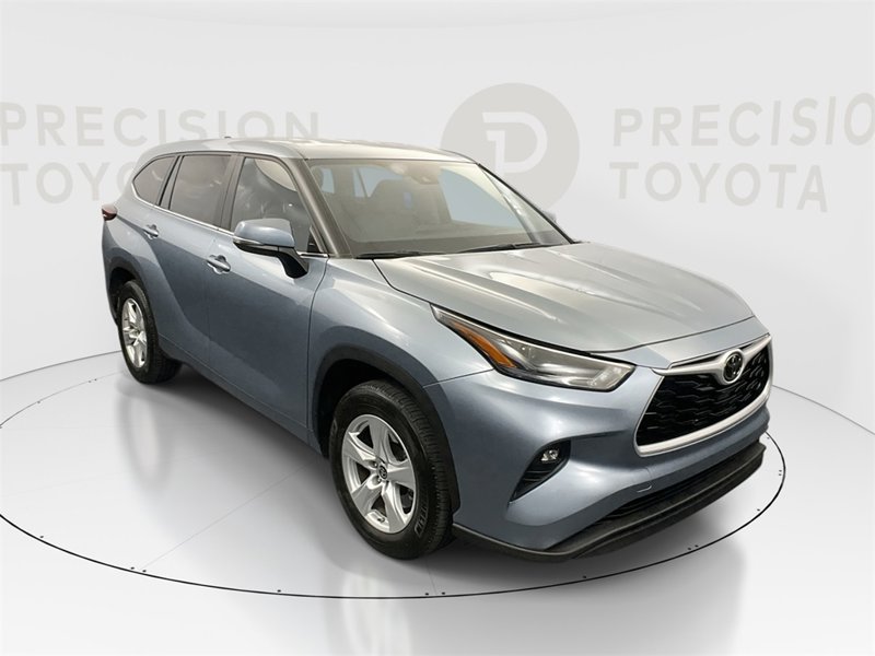 Certified 2024 Toyota Highlander LE image 1