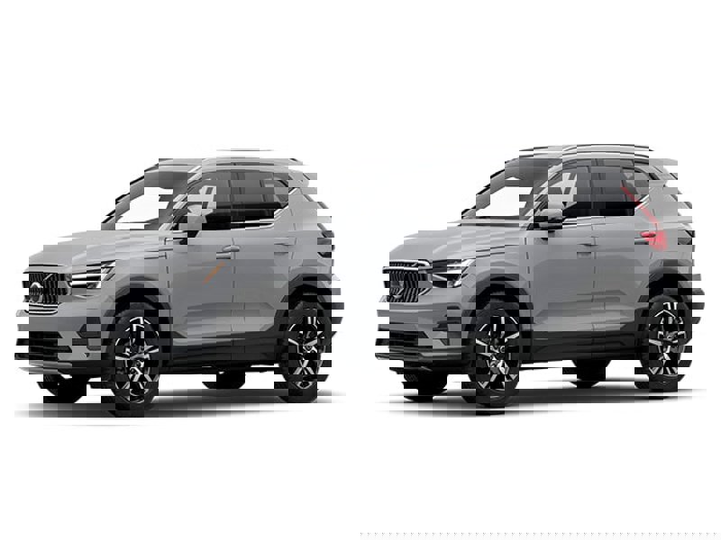 Certified 2025 Volvo XC40 B5 Core w/ Climate Package image 1