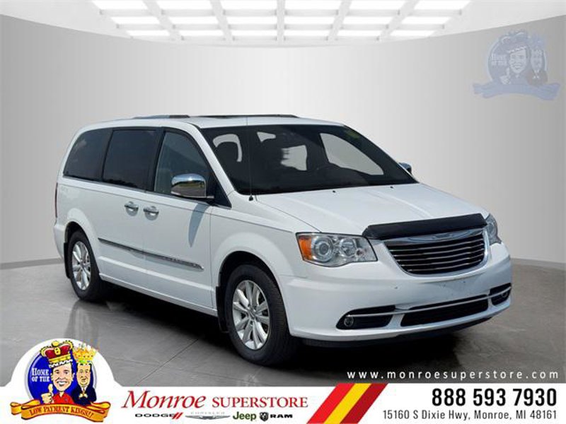 Certified 2015 Chrysler Town & Country Limited Platinum w/ Trailer Tow Group image 1