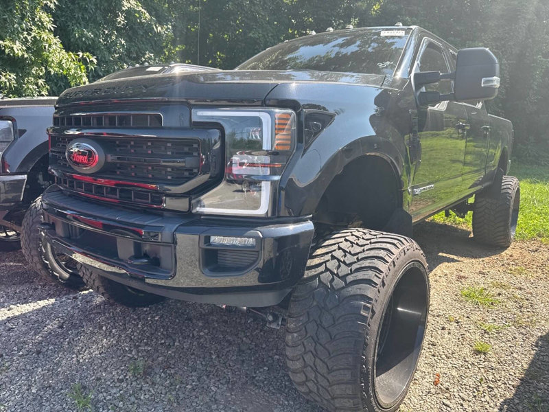 Used 2021 Ford F250 Lariat image 1