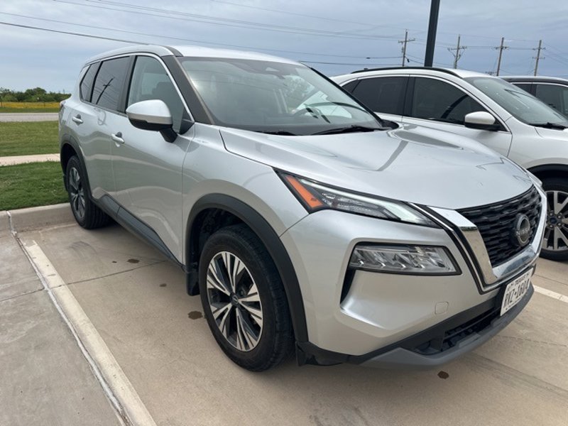 Certified 2022 Nissan Rogue SV image 1