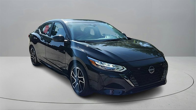 Certified 2025 Nissan Sentra SR image 1