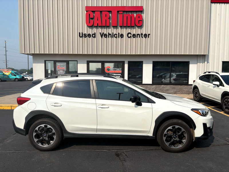 Used 2021 Subaru Crosstrek 2.0i image 1