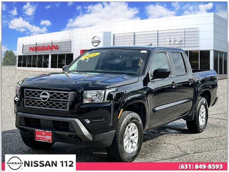 Certified 2024 Nissan Frontier SV image 1