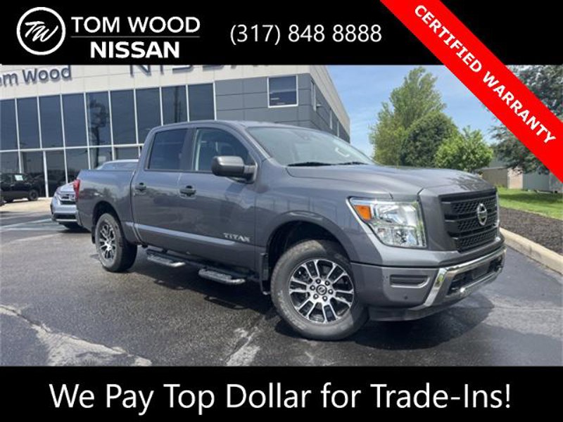 Certified 2022 Nissan Titan SV w/ SV Convenience Package image 1
