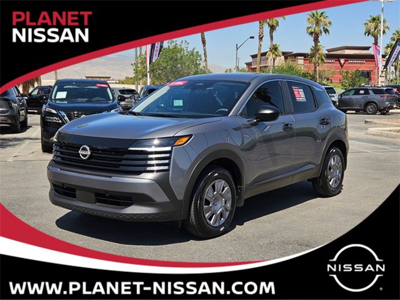 Certified 2025 Nissan Kicks S image 1