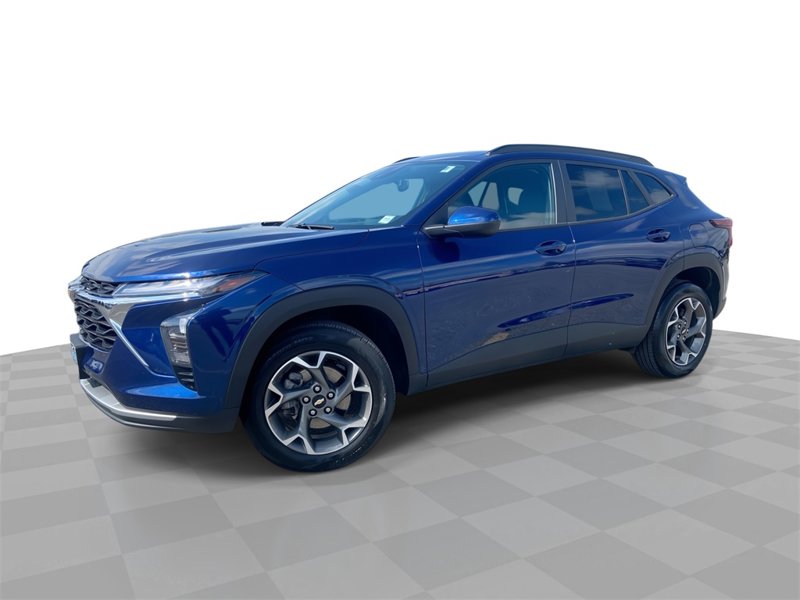 Certified 2024 Chevrolet Trax LT image 1