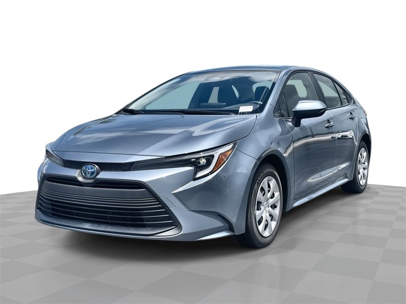 Used 2025 Toyota Corolla LE image 1